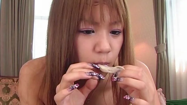 Hinano osaki loves it threesome 3