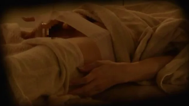 Lovie has her fanny stretched hard 4