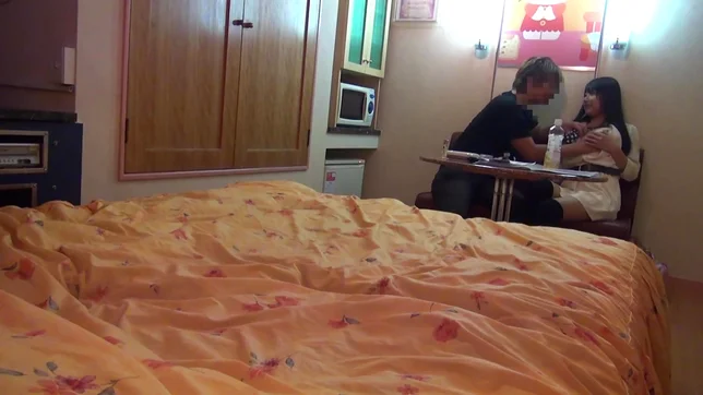 Girlfriend gets fucked while taped on hidden camera 2