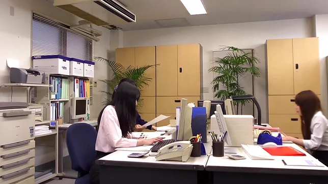 Cute lesbian chick gets smashed hard