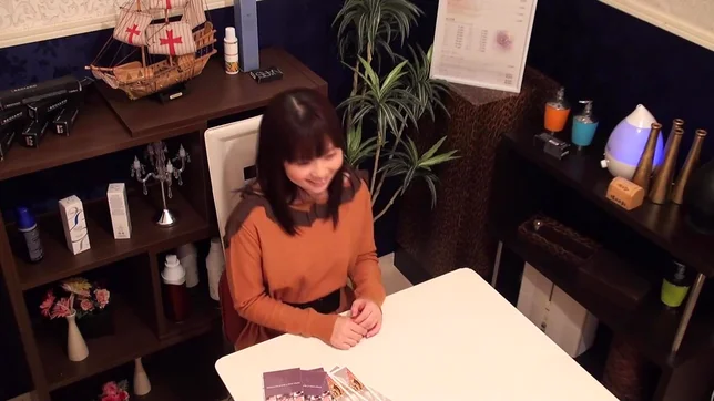 Sexy Asian milf enjoys a steamy hot massage 2