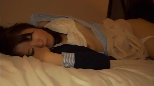 Japanese milf gets fucked while ing 3