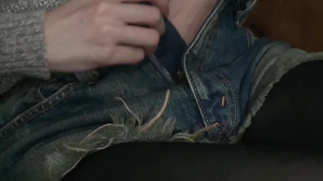 Amateur angel Akane Mizusaki makes magic with her pussy and lips 4