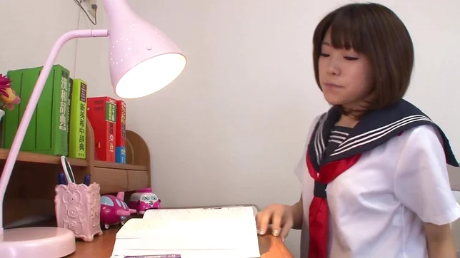 Mature Asian babe starts having fun with a younger beauty