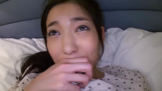 Lustful amateur girl Asuka poses and drills pussy for a cam