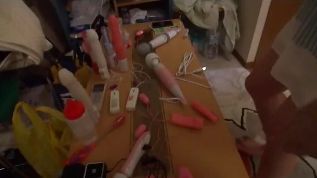 Amateur Japanese AV Model hairy pussy teased and fucked 3