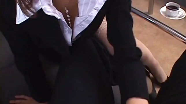 Jun Kusanagi Lovely Asian model gives a sensual blowjob on a date 3