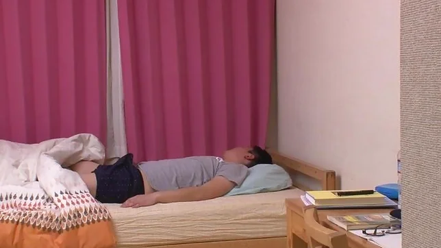 Sweet Japanese AV gal gives head and makes a handwork