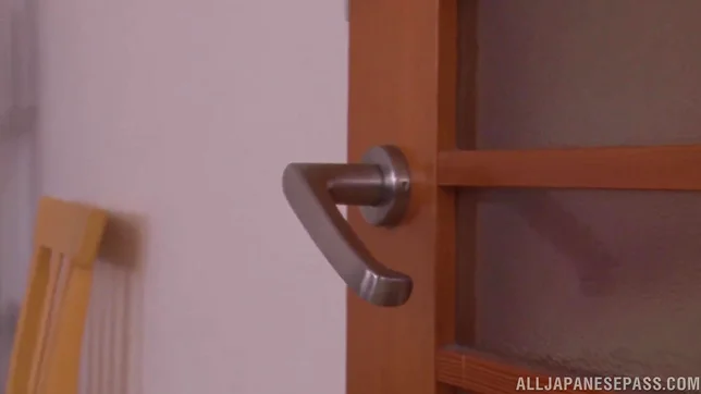 Kink teens Ichika Kamihata and Sakura Aida play lesbian games 7