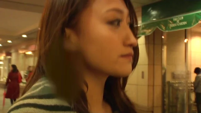 Gorgeous cougar Kotomi Asakura wears black stockings and rides cock well 4