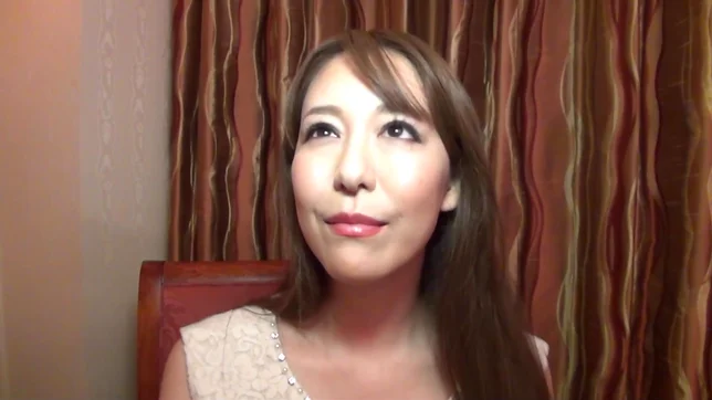 Skinny milf with big tits Akari Asagiri enjoys bondage sex 10