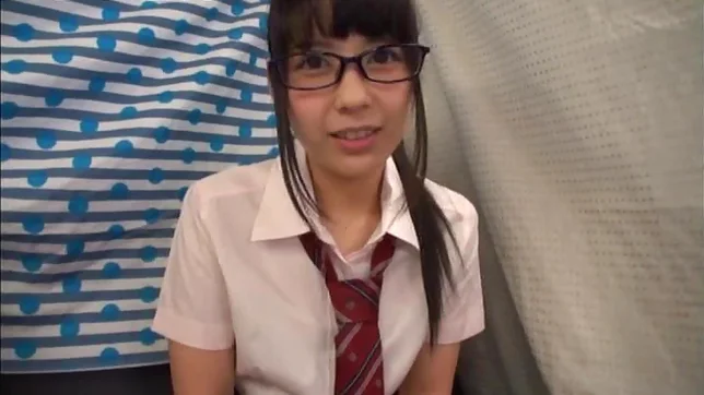 Petite Japanese cutie needs a good shag