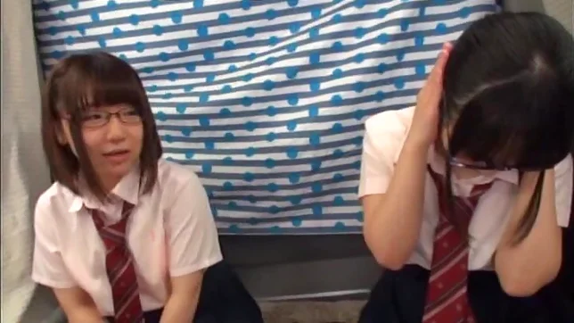 Petite Japanese cutie needs a good shag