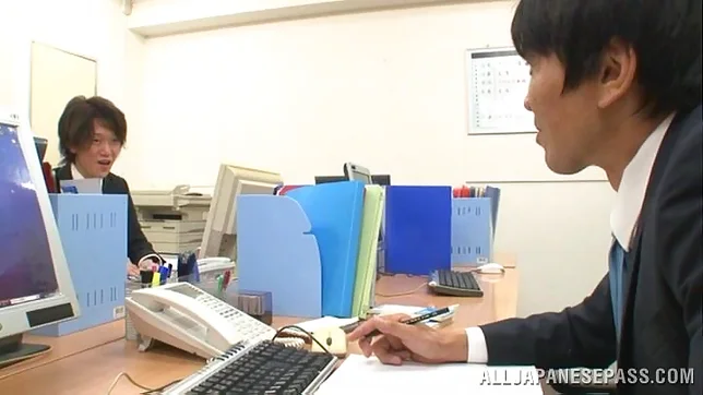 Hot mature diva Reiko Kobayakawa strips and sucks a dong