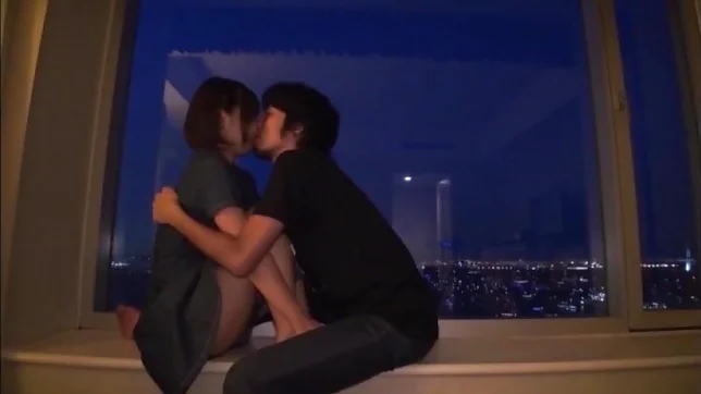 An arousal kissing gets Mayu Satou horny 2