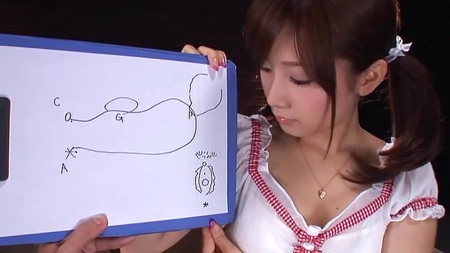 Minami Kojima has her cunt licked 3