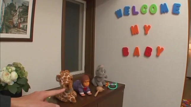 Stunning housewife Mao Hamasaki gives her hubby a POV blowjob