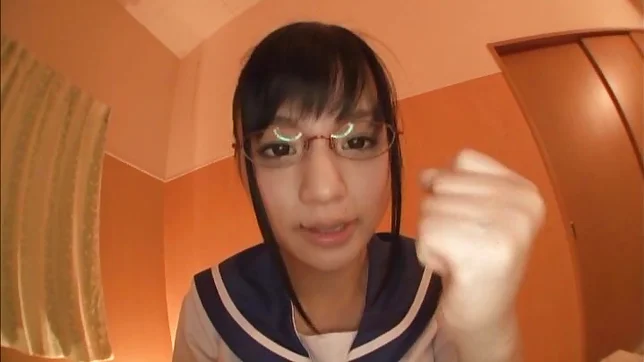 Talented amateur Hitomi Miyano engulfs throbbing dick 3