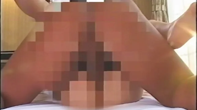 Beautiful Anna Akizuki is a sexy Japanese doll 4