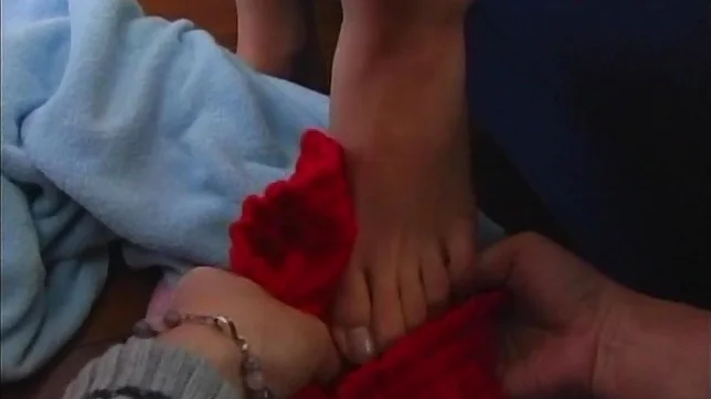 Gorgeous angel enjoys the pleasure of solo act 2