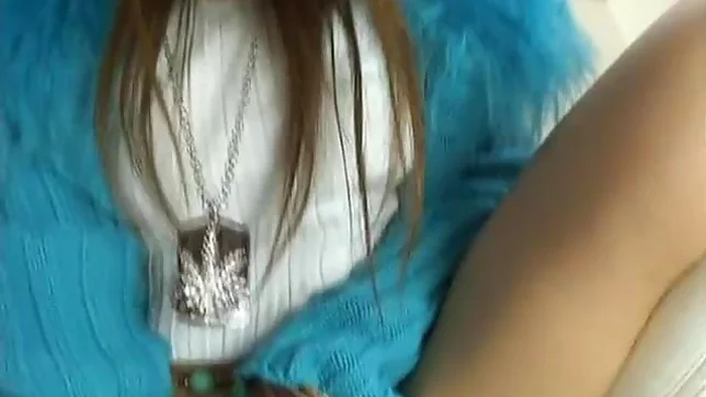 Miyo Kasuge Gets Her Pussy On A Cell Phone Camera