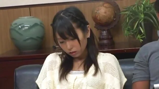 Teen spreads her legs to invite his dick up her skirt 2