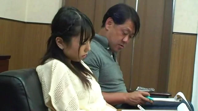 Teen spreads her legs to invite his dick up her skirt 2