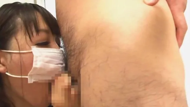 Gorgeous busty beauty gives an unforgettable blowie 7