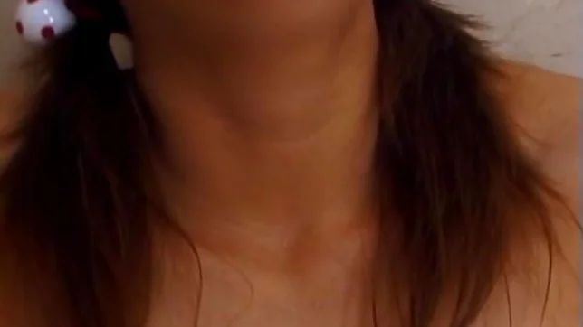 Hiromi Ochiai wild masturbation session