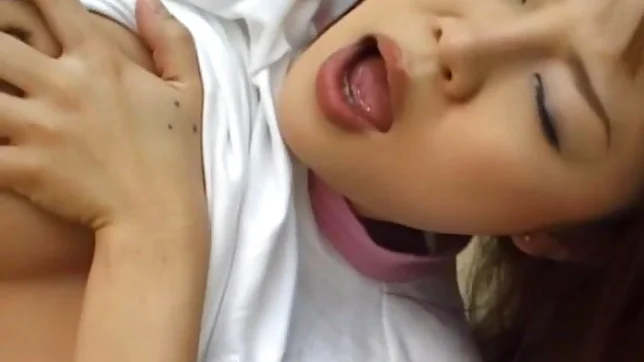 Rei Himekawa Asian teen is sexy hot