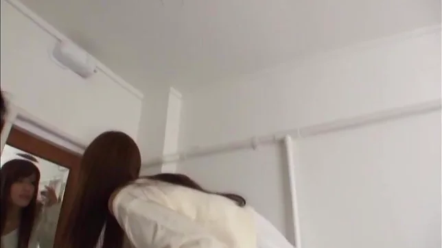 Amateur girl Airi Kijima getting cunt pleasure in car and outdoor 4