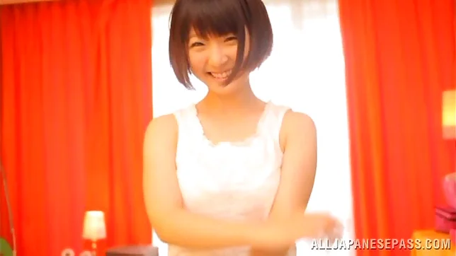 Kinky Japanese teen Minami Aida is licked and drilled 7