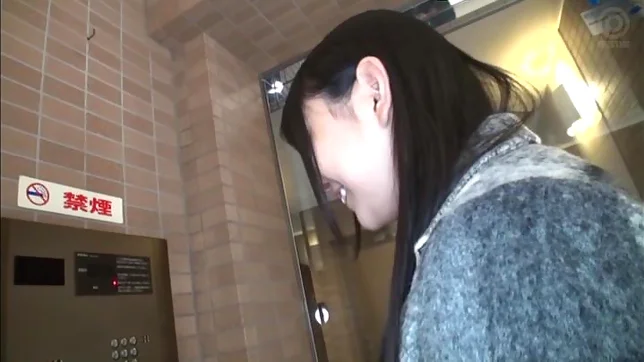 Amateur Minano Ai fucked on cam in video chat premiere 3