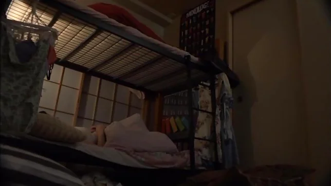 Lucky Asian stud gets his pole deep in hot babes wet cunt 3