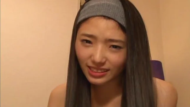 Wasa Yatabe needs to get her pussy stimulated 2