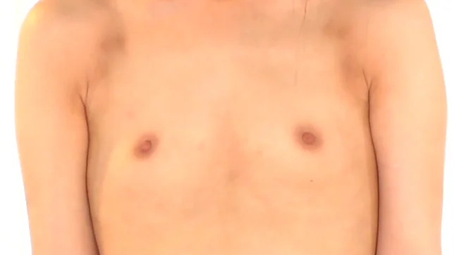 Wonderful Ono Azusa strips and dispalys her melons 3