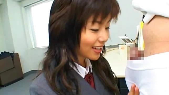 Akane Hotaru gives a hot blowjob 2