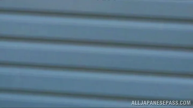 Sweet Asian amateur loves fingering herself