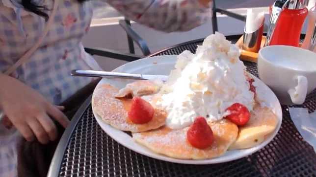 Handjob diva Aya Miyazaki loves the taste of hot cock 4