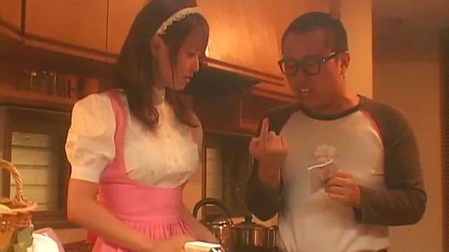 Sexy JP housewife Akiho Yoshizawa washes her hubby and jerks him off 3