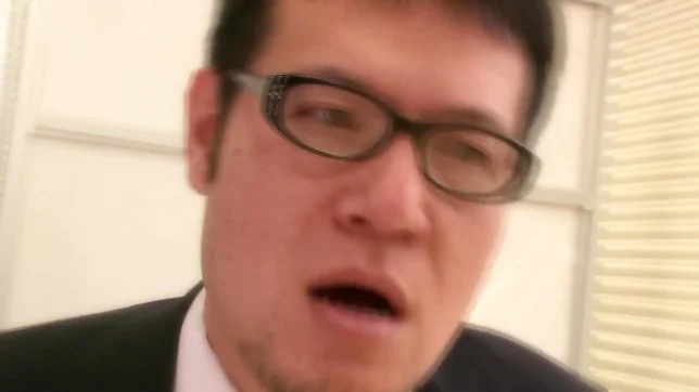 Lustful Japanese milf Kazuki Asou masturbates her horny pussy 7