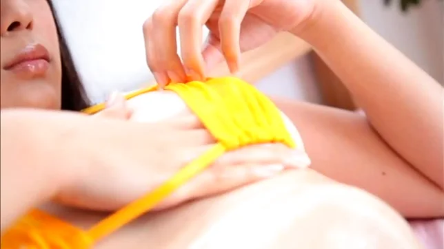 Nice teen chick Mei Akitsuki solo girl masturbation action 2