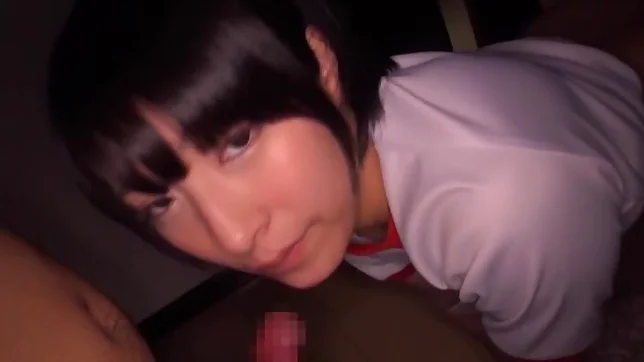 Filthy Abeno Miku honey is eager to give head