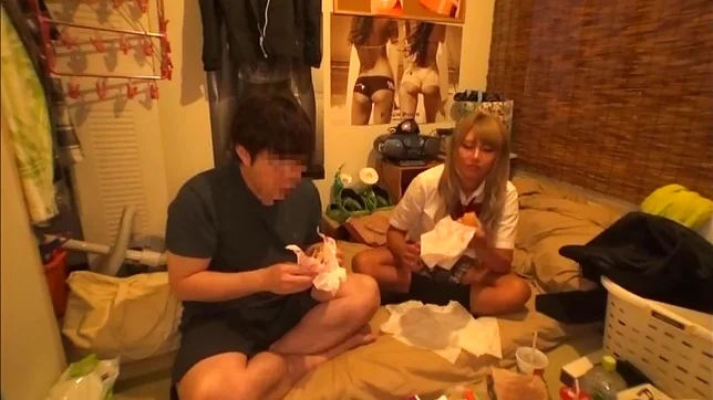 Futaba Yukina enjoys a kinky pussy licking 2