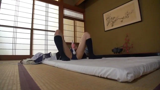 Skinny Japanese schoolgirl Towa Aragaki drills her pussy 4