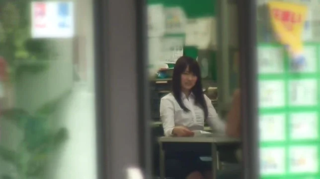 Japanese hot young girl is having mindblowing fun 2