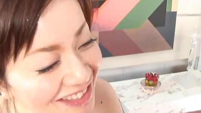 Mika Hukunag Japanese model sucks dick for her guy 2