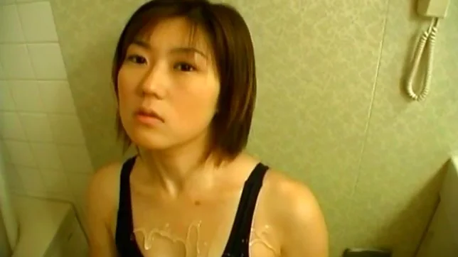 Shinobu Kasagi hairy pussy stimulation