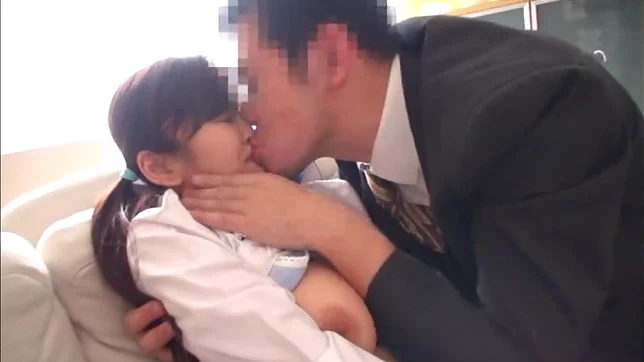 Sexy schoolgirl, Anna Hashimoto gets hardcore fucking