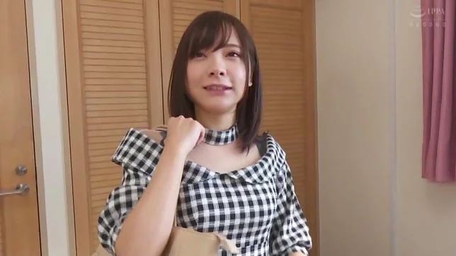 Frisky teen really needs a hardcore fuck 3